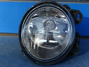 Nebellampe vorne links