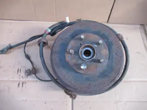 Achsschenkel hinten rechts