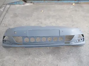 Stossstange vorne