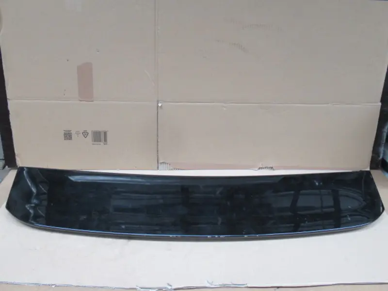 Spoiler hinten