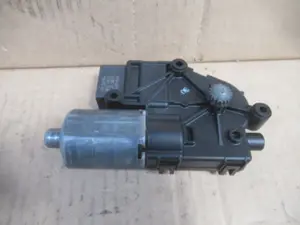 Moteur toit ouvrant / Capote