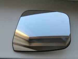 Glace rétroviseur droite