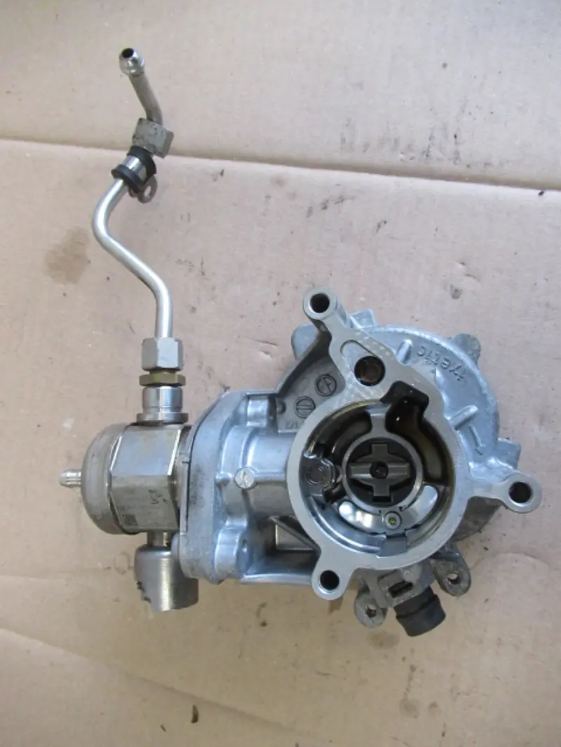 Pompe à air pneumatique