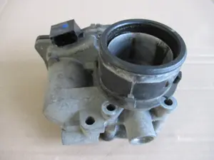 Papillon des gaz électrique