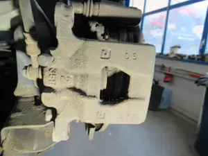 Bremszange hinten rechts