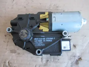 Moteur toit ouvrant / Capote
