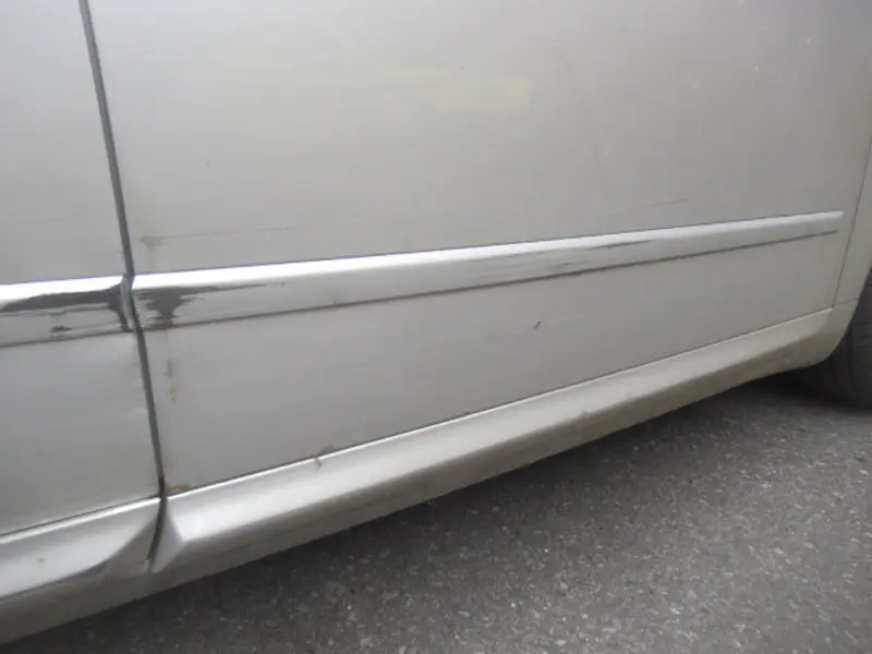 Porte avant droite