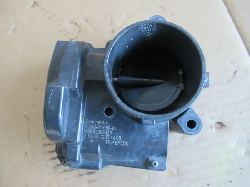 Papillon des gaz électrique