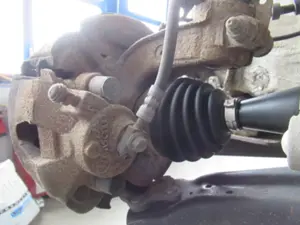 Achsschenkel vorne rechts