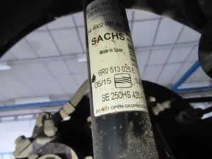 Stossdämpfer hinten