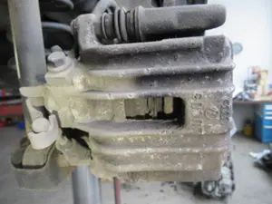 Bremszange hinten rechts