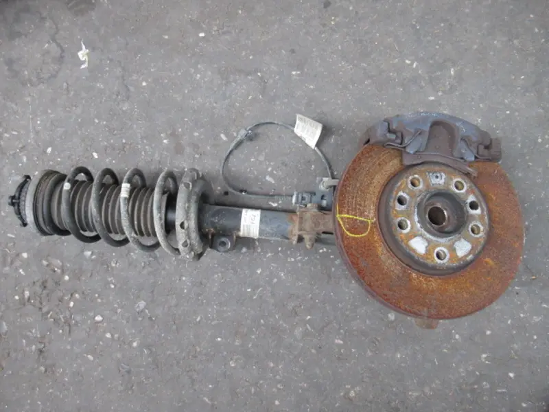 Jambe de force avant droite