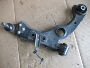 Querlenker vorne rechts