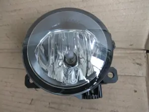 Nebellampe vorne rechts