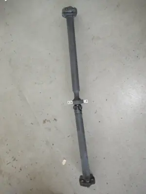 Kardanwelle / Zentralwelle