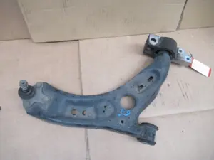 Querlenker vorne rechts