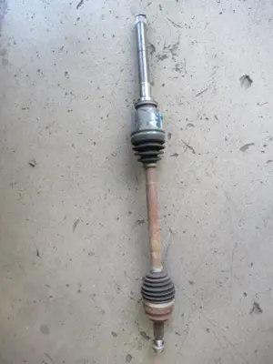 Antriebswelle vorne rechts