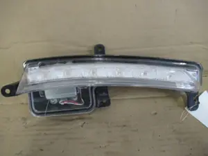 Tagfahrleuchte links