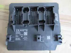 Calculateur réseau de bord