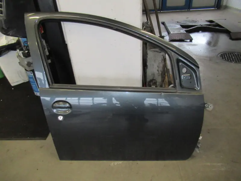 Porte avant droite