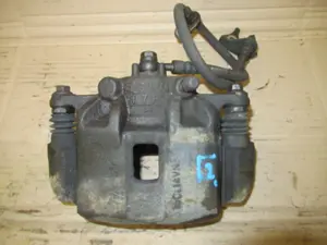 Bremszange vorne links