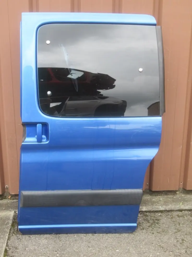 Porte arrière gauche