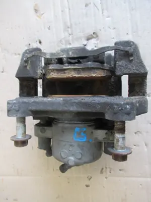 Bremszange vorne links