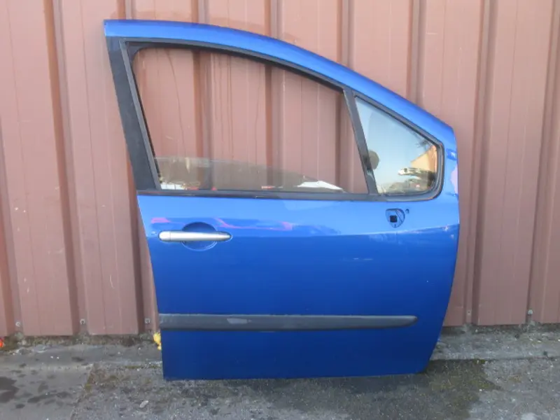 Porte avant droite