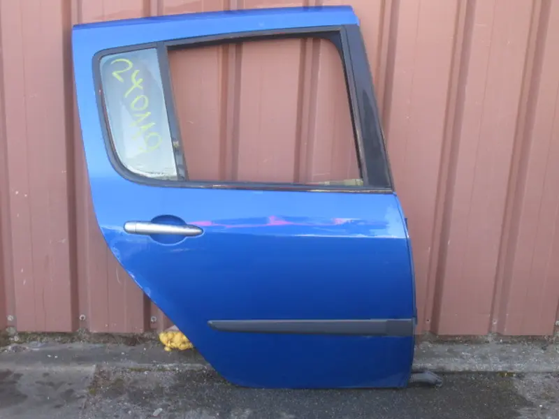 Porte arrière droite