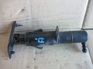 Scheinwerfer-Waschanlage