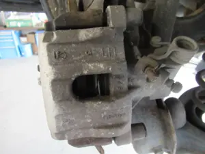 Bremszange hinten links