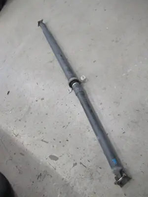 Kardanwelle / Zentralwelle