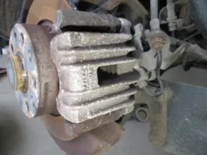 Bremszange hinten rechts