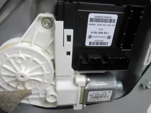 Fensterheber vorne rechts