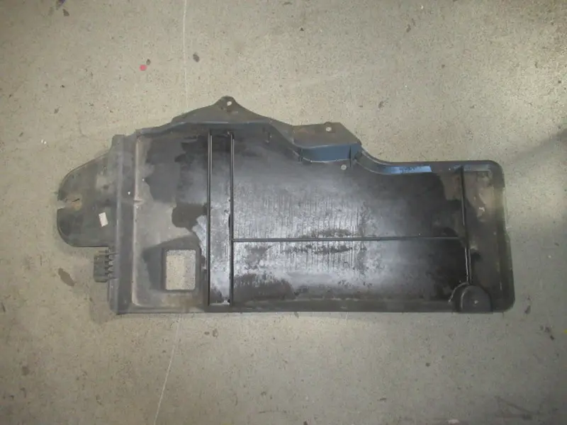 Motorschutz unten