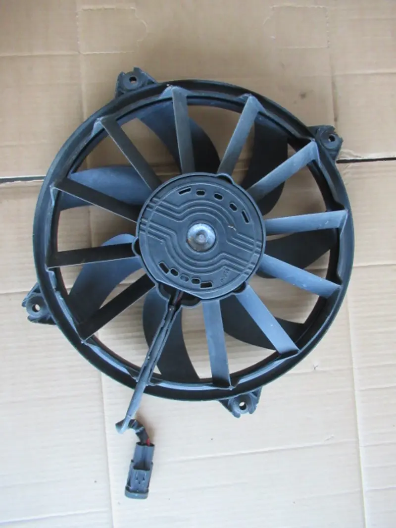 Ventilateur de radiateur électrique