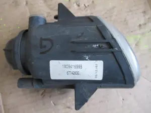 Nebellampe vorne links