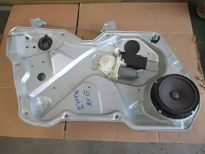 Fensterheber vorne links