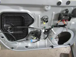 Fensterheber vorne links