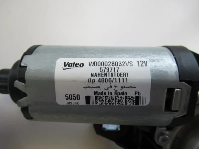 Moteur essuie-glace arrière