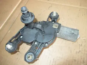 Wischermotor hinten