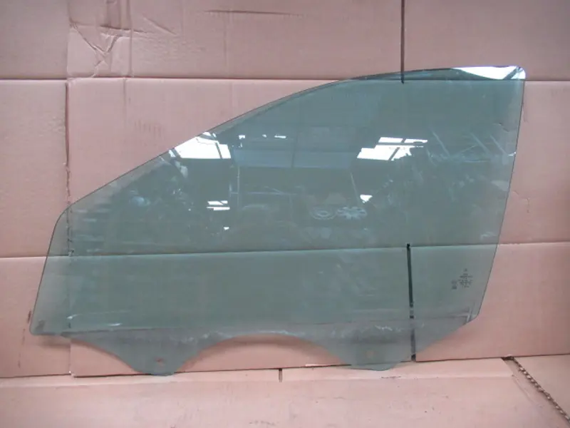 Porte avant gauche