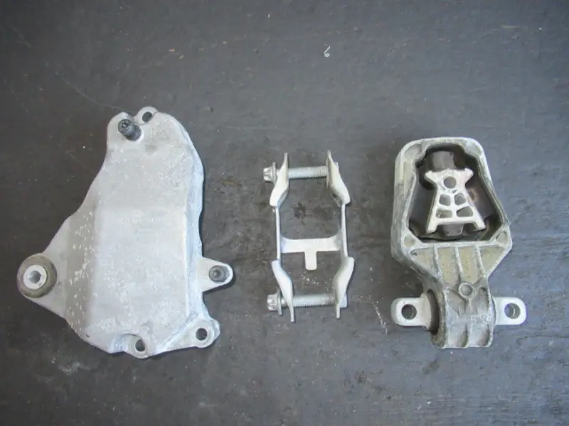 Silent bloc moteur