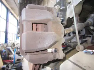 Bremszange vorne rechts