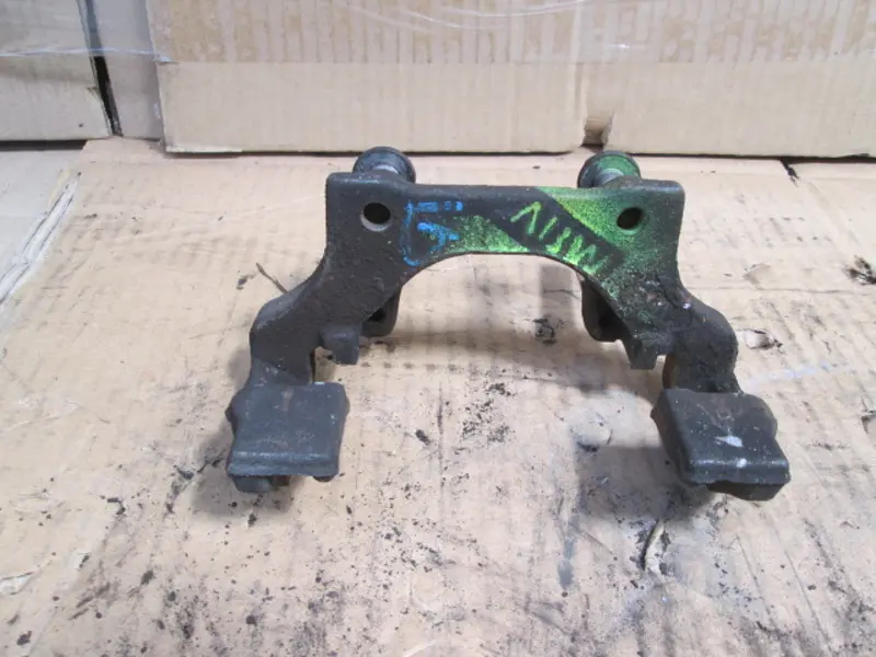 Bremssattelhalter