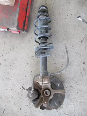 Federbein vorne rechts