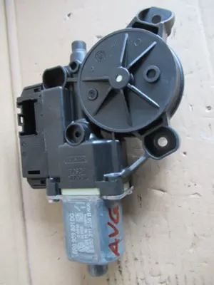 Fensterheber vorne links