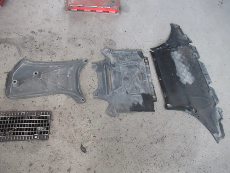 Protection moteur inférieure