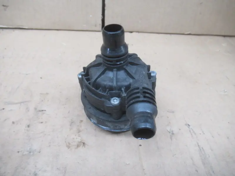 Pompe à eau électrique
