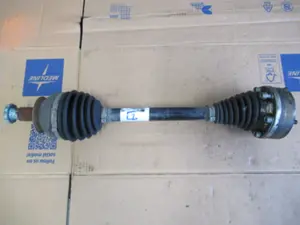 Antriebswelle vorne links